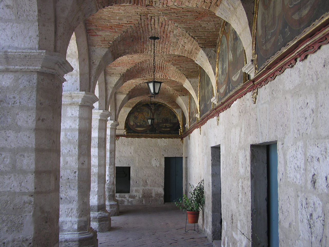 Santa Catalina Monastery.JPG