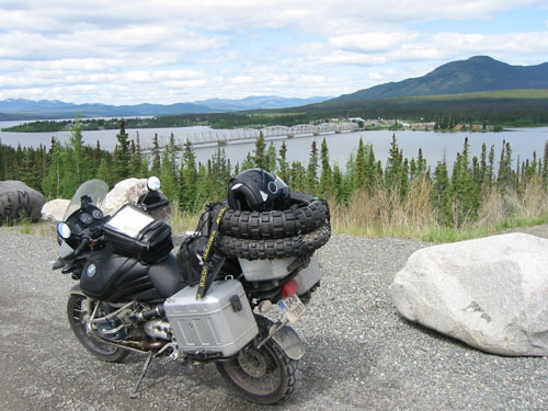 teslinriver.jpg